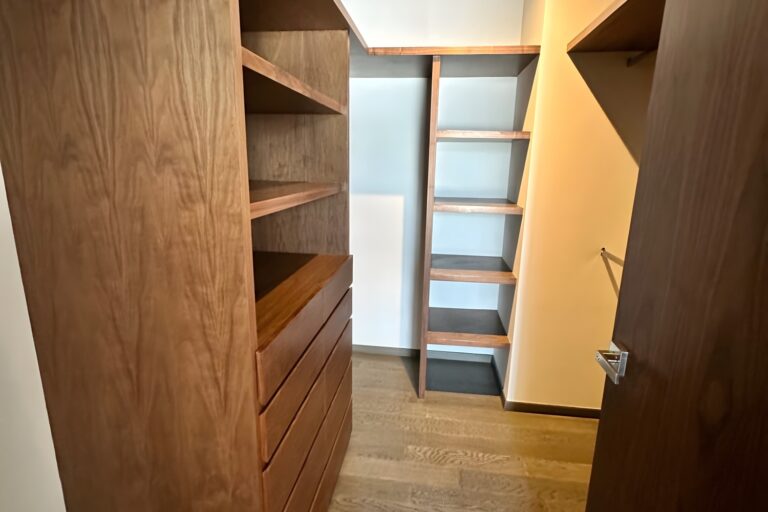 Over-Santa_Fe-Departamento-Vestidor-Nuevo26_b9nhbj